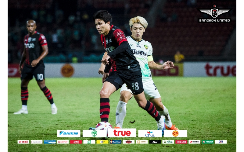 “เฮแบร์ตี้” ซัดโทษ “แข้งเทพ” เปิดบ้านเฉือน “รถม้ามรกต” 1-0