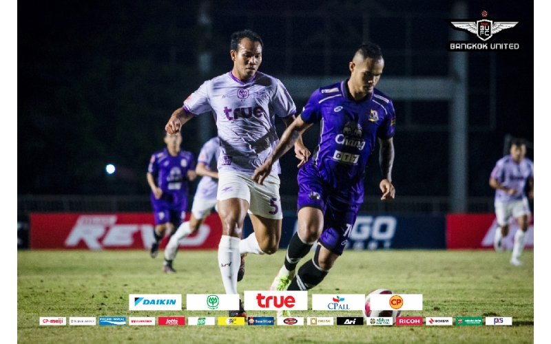 “แข้งเทพ” บุกถล่ม “ขุนพลนเรศวร” 4-0 ศึกรีโว่ คัพ