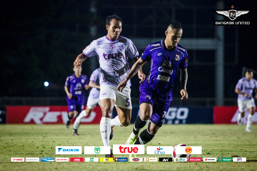 “แข้งเทพ” บุกถล่ม “ขุนพลนเรศวร” 4-0 ศึกรีโว่ คัพ